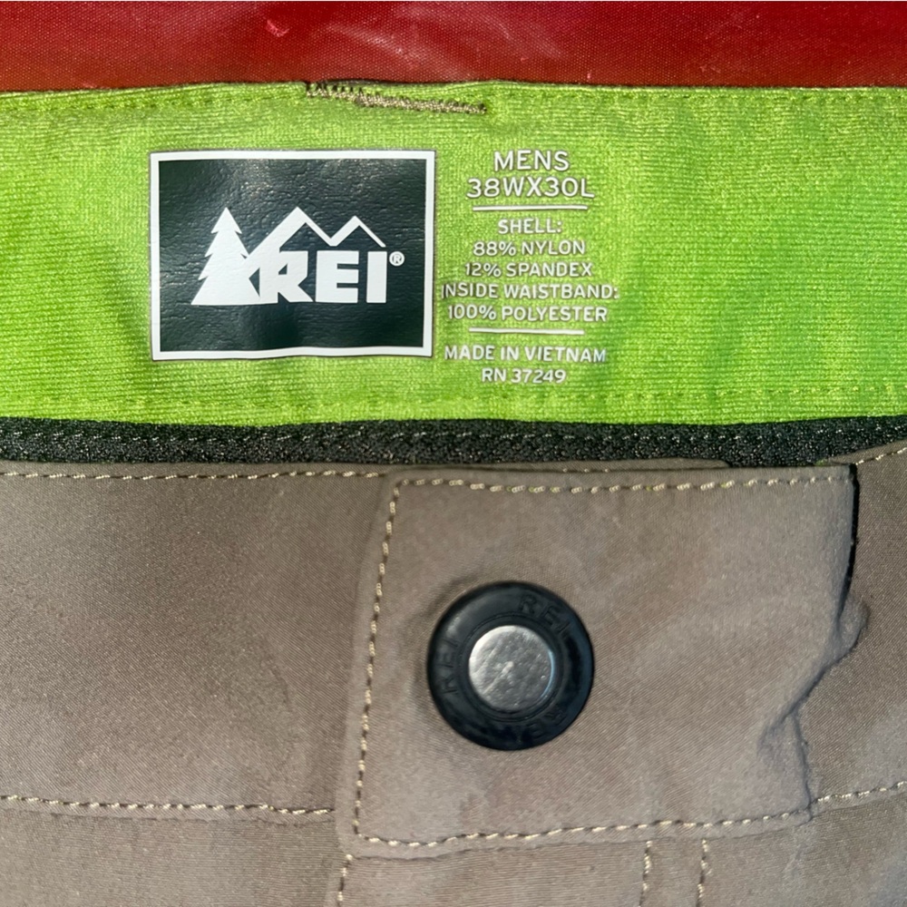REI Hiking Shorts Mens 38x30 Outdoor Trail Lightweight Utility Cargo - Picture 2 of 11